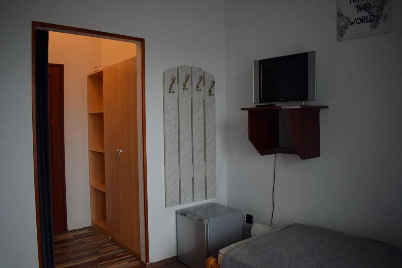 Ket Diofa Vendeghaz Hotell Felsőtárkány Eksteriør bilde