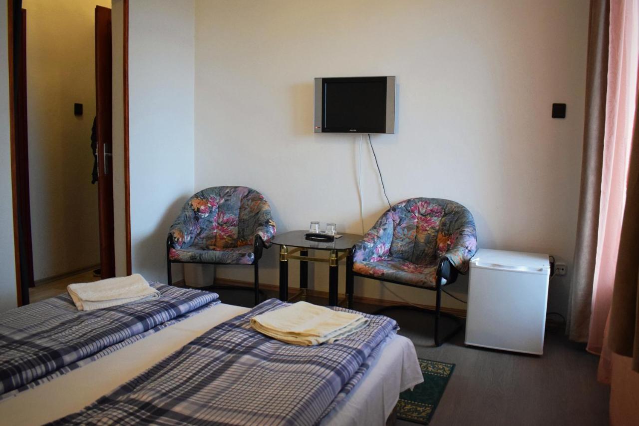 Ket Diofa Vendeghaz Hotell Felsőtárkány Eksteriør bilde